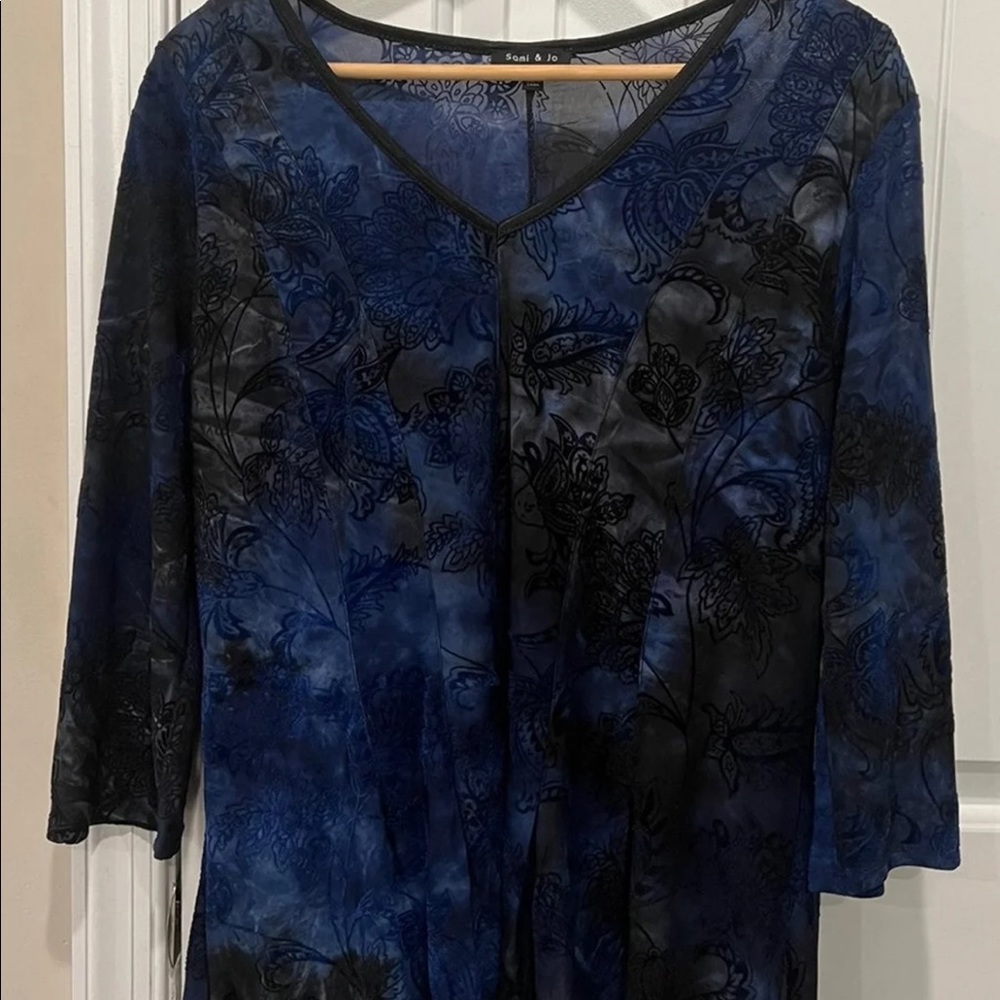 Sami & Jo Women's Blue and Black Blouse Size Large